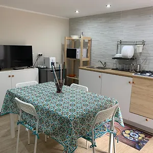 Casa vacanze Sole E Luna, Aeroporto di Catania Fontana Rossa